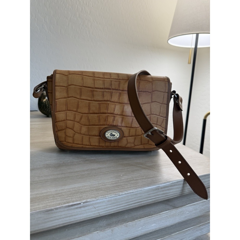 Vintage Dooney & Bourke Bayou Alligator‎ Embossed Full Flap Shoulder Bag - Picture 16 of 16